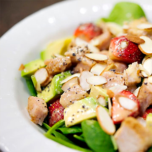 Большая часть россиян не знает, почему День России мы отмечаем именно 12 июня&nbsp;— ВЦИОМ