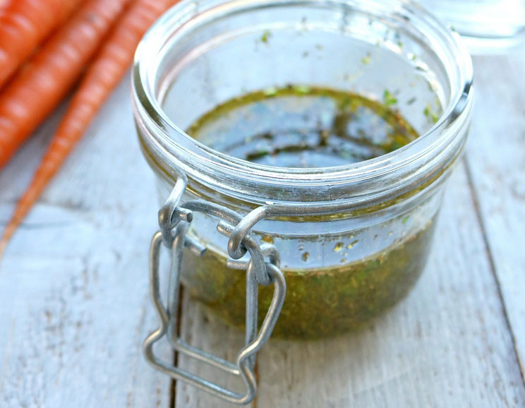 Carrot-Top-Pesto-Chimichurri-Sauce.jpg
