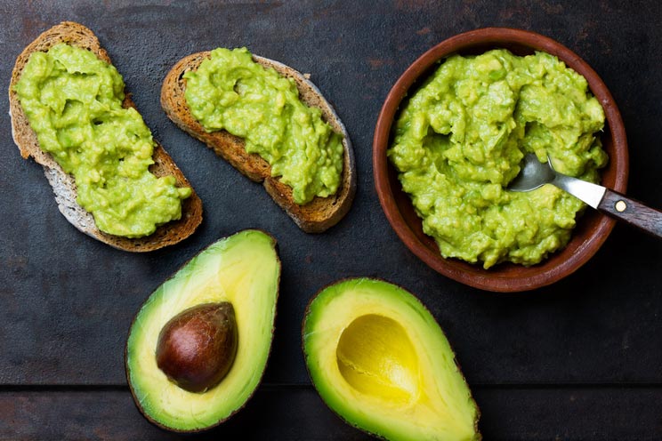 Sauce-guacamole-with-avocado.jpg