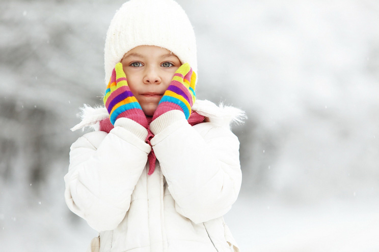 Little-girl-in-winter.jpg