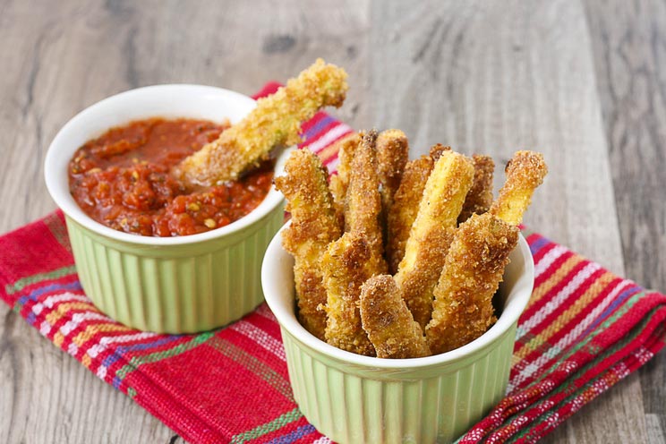 Baked-Zucchini-Fries-with-Tomato-Coulis-Dipping-Sauce.jpg