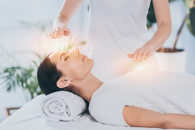 Reiki-healing-therapy.jpg